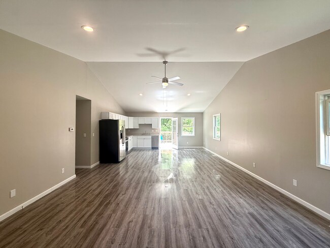 Foto del edificio - 1309 N Woodland Ln