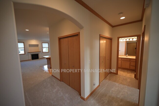Foto del edificio - 2 bed 2 bath, in Sequim