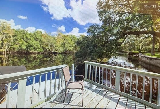 Foto del edificio - 12137 Riverhills Dr