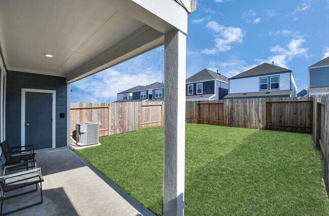 Foto del edificio - 10411 Pelham Cres Ct