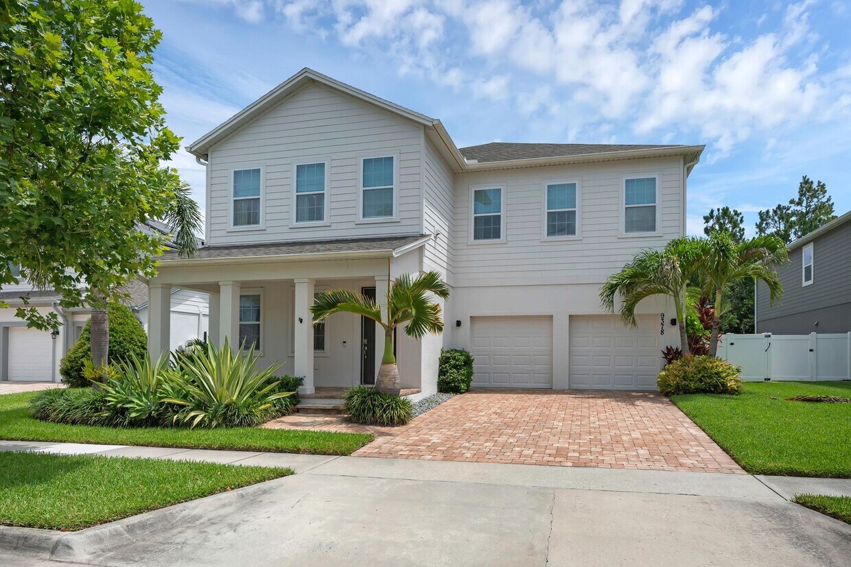 Gorgeous 4 bedroom/3.5 bath estate home fo... - Gorgeous 4 bedroom/3.5 bath estate home fo...