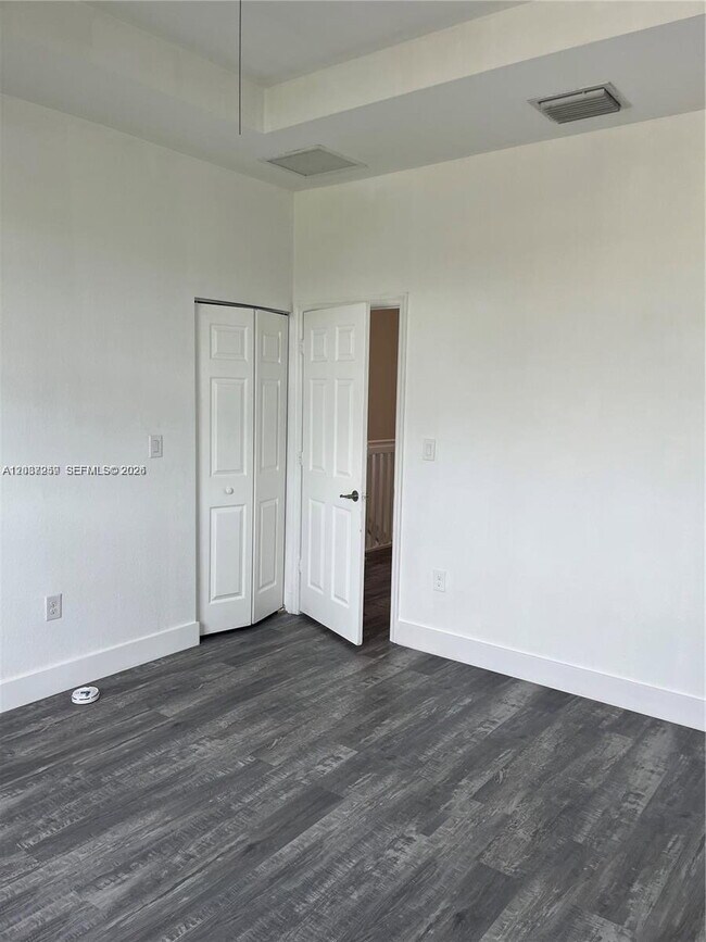 Building Photo - 24804 SW 116th Ave
