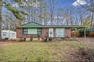 Building Photo - 4488 Richard Rd