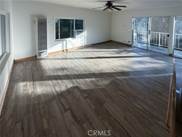 Foto del edificio - 16718 Oak Way Ln