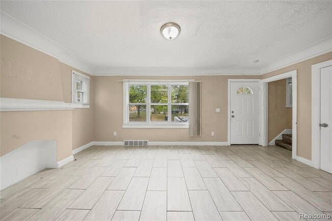 Foto del edificio - 16253 Strathmoor St