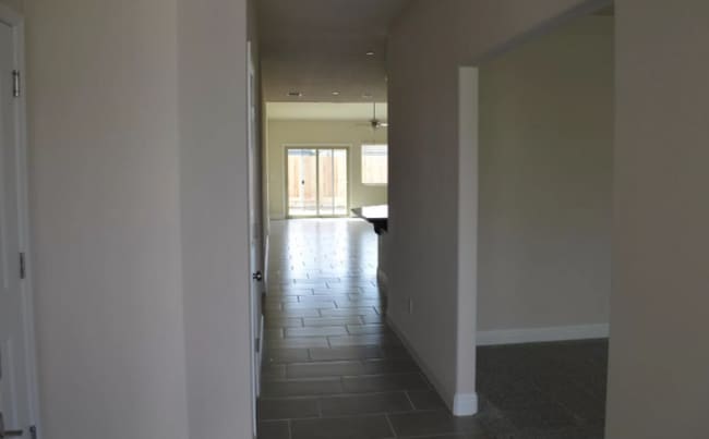 Building Photo - 3715 Bonifacio Way