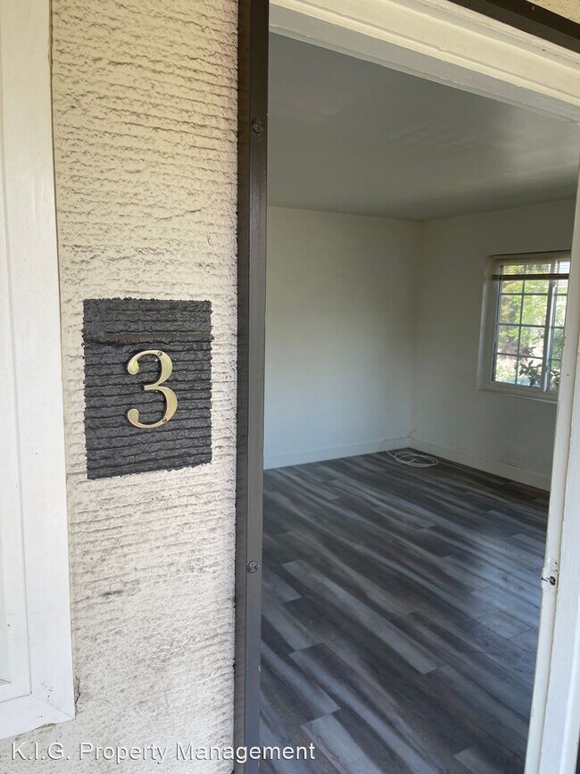 Building Photo - 1 br, 1 bath Apartment - 11466 Killion St....