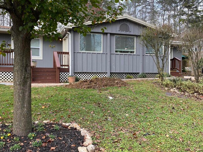 Building Photo - 1043 Audubon Ln