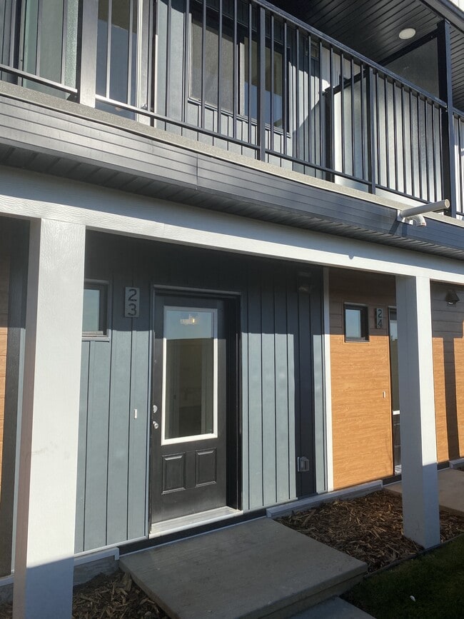 Photo du bâtiment - 850 Secord Blvd NW