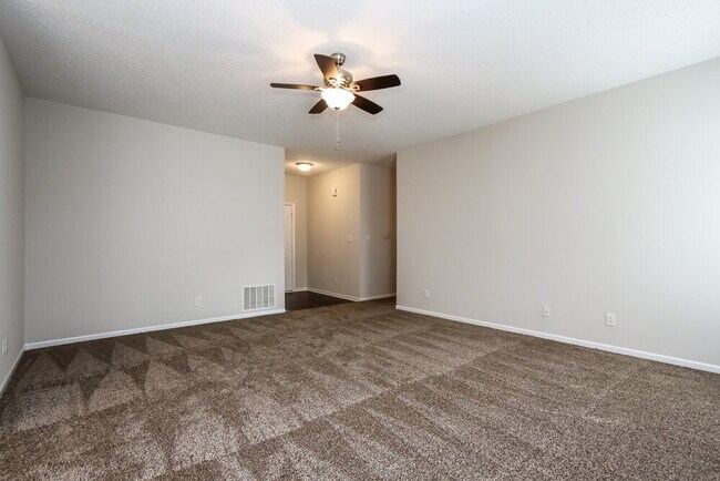 Building Photo - 5660 Dollar Forge Dr