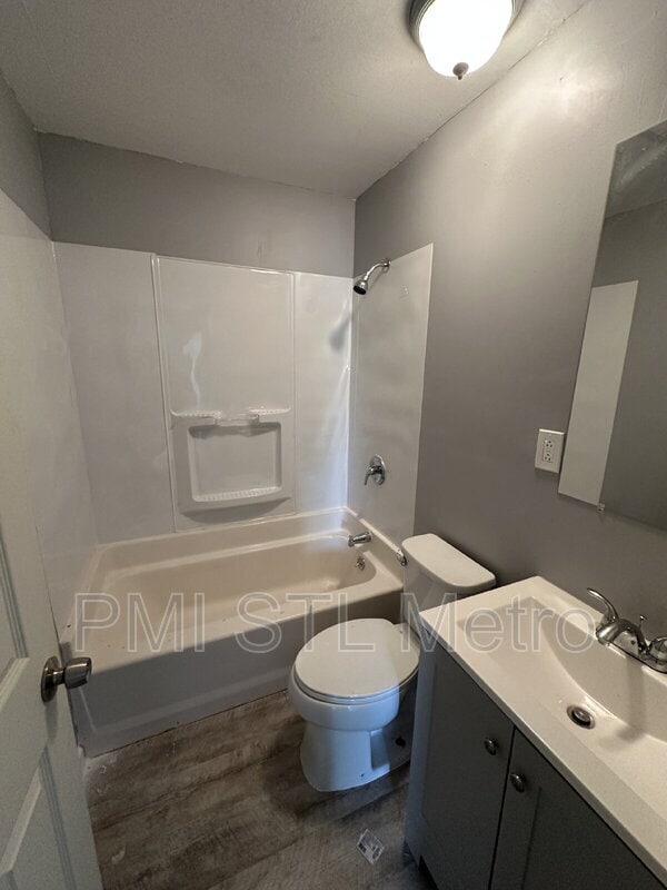 Building Photo - 10523 Prestwick Dr