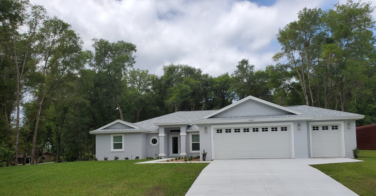 2492 S Olympic Hills Terrace, Inverness, FL 34450 House Rental in Inverness, FL