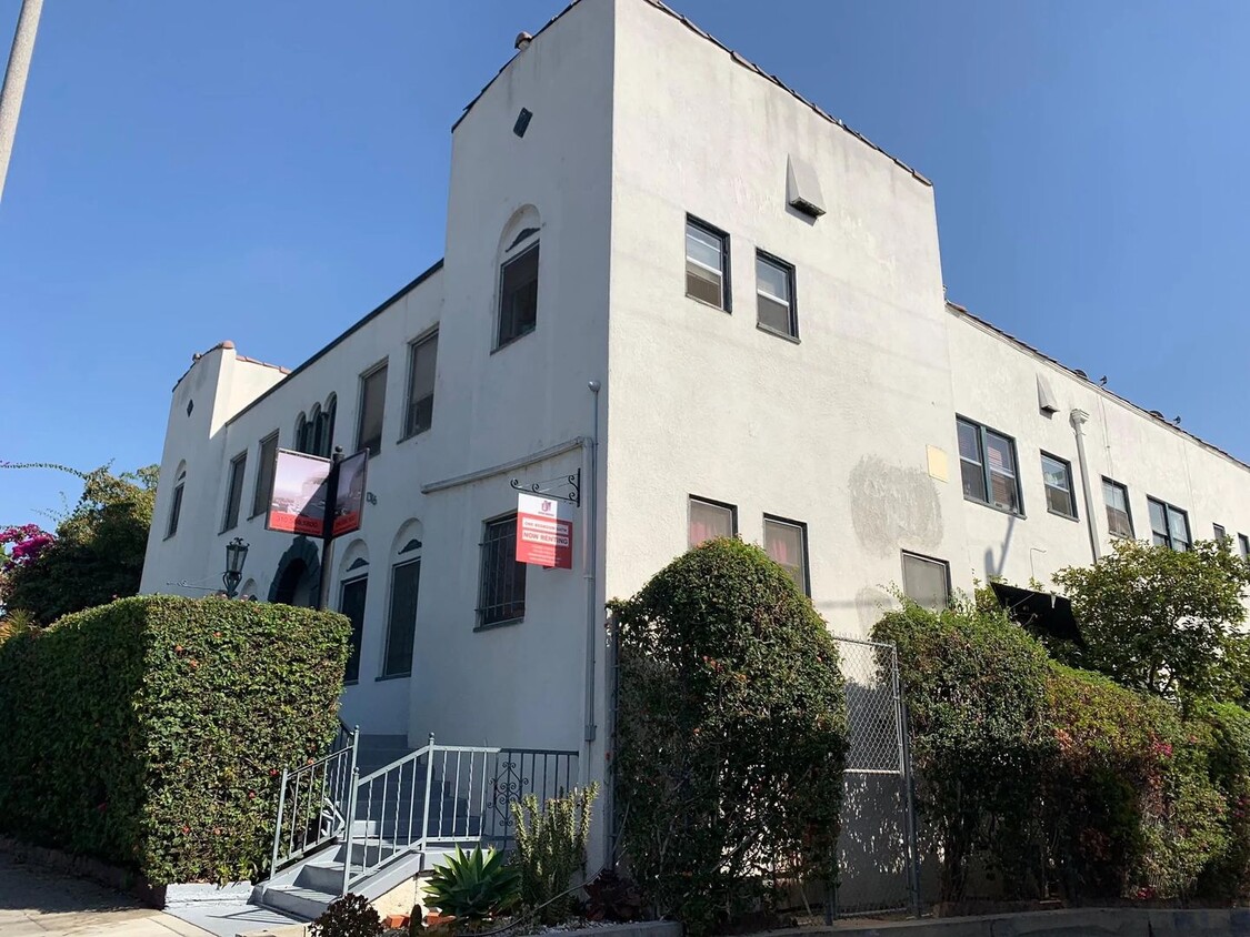 Building Photo - PINNACLE APEX-1316 LEMOYNE STREET