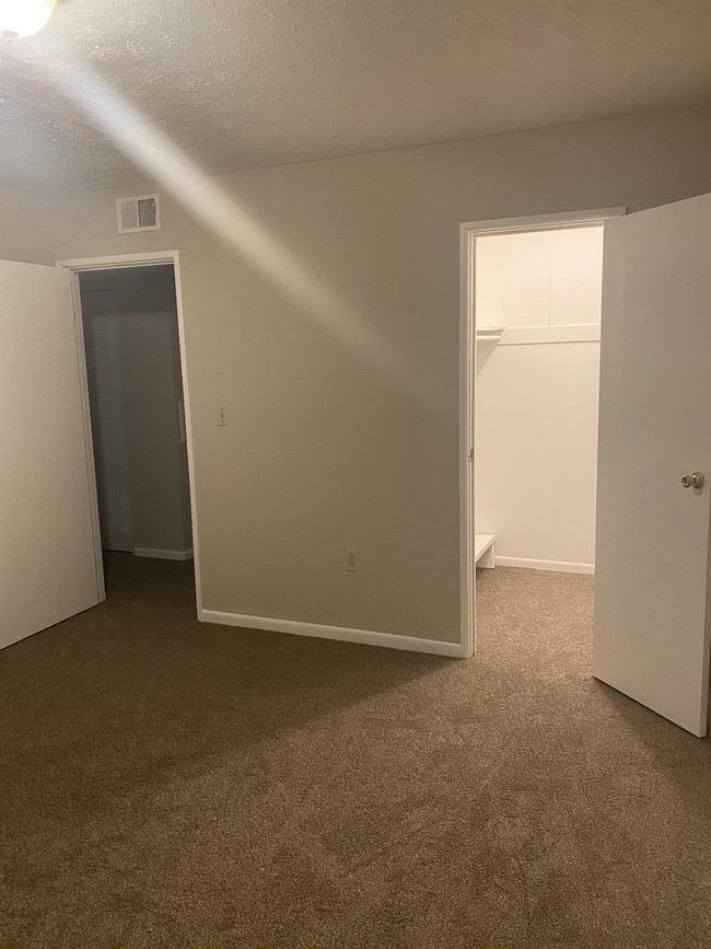 Foto del edificio - 3323 Breckenridge Ln