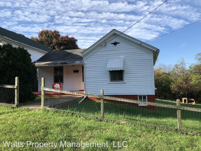 Building Photo - 2 br, 1 bath House - 2347 Kemper St