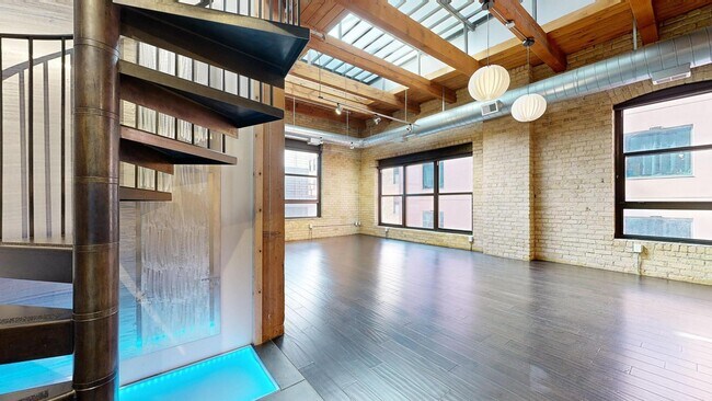 Foto del edificio - 607 Washington Ave S