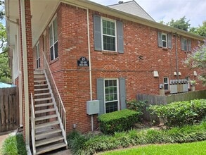 Building Photo - 839 Wax Myrtle Ln