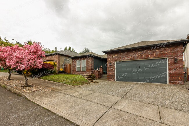 Foto del edificio - 16109 SE Rural Ct, Portland, OR 97236