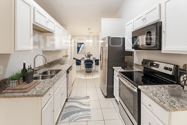 Building Photo - 540 Mountainview Dr