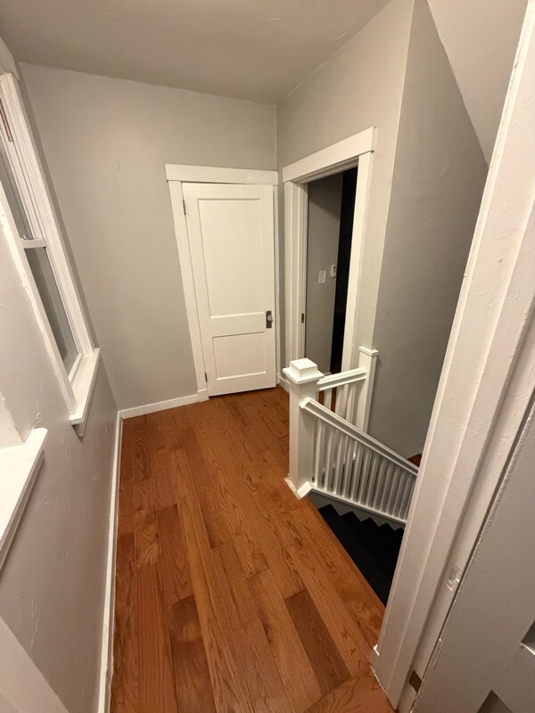 Building Photo - 6 Gensler Rd