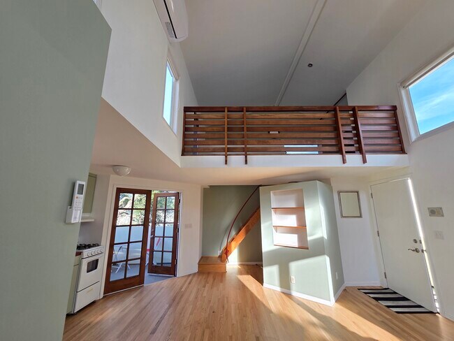 Foto del edificio - 2417 4th St