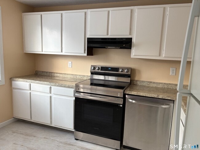 Foto del edificio - 7 Padanaram Rd