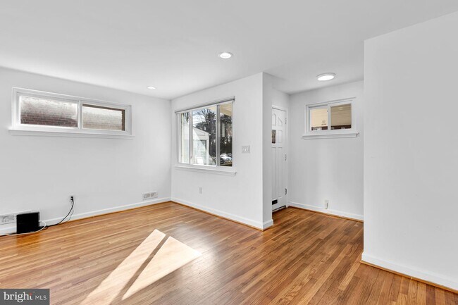 Foto del edificio - 5121 12th St NE