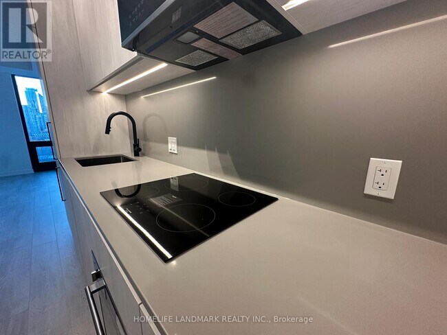 Photo du bâtiment - 35 Parliament St