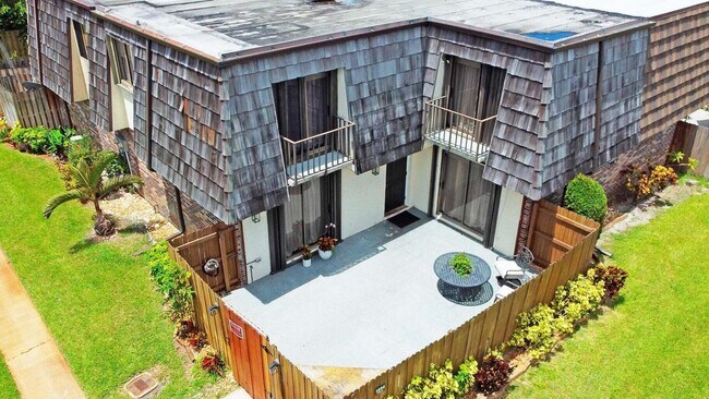 Foto del edificio - 1594 Forest Lakes Cir
