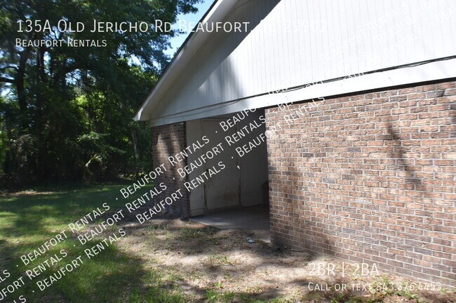 Foto del edificio - 135A Old Jericho Rd Beaufort, SC 29902