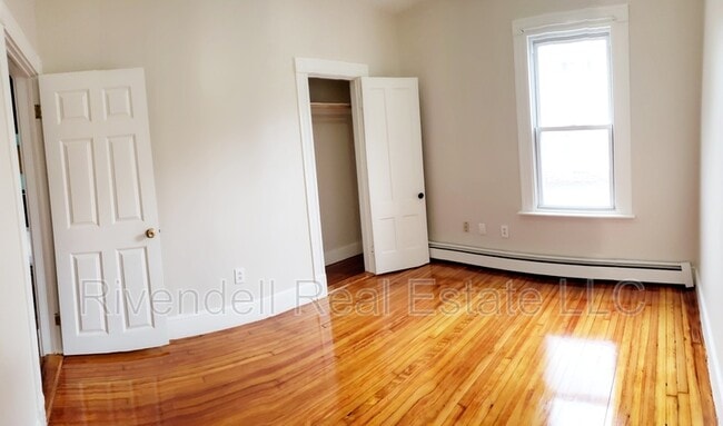 Foto del edificio - 330 Valley St