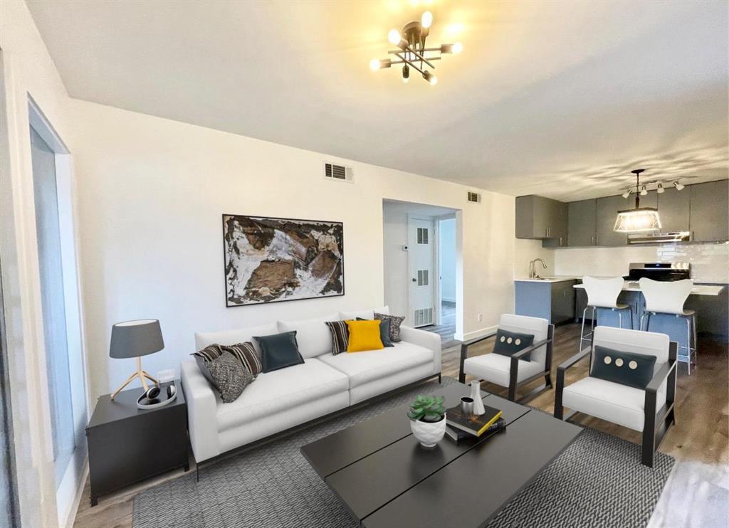 Foto principal - 1304 Summit St