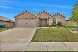 Building Photo - 516 Windrow Dr