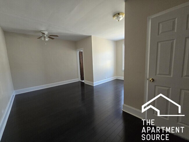 Foto del edificio - 1333 W Birchwood Ave