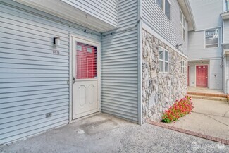 Building Photo - 149 Keswick Dr