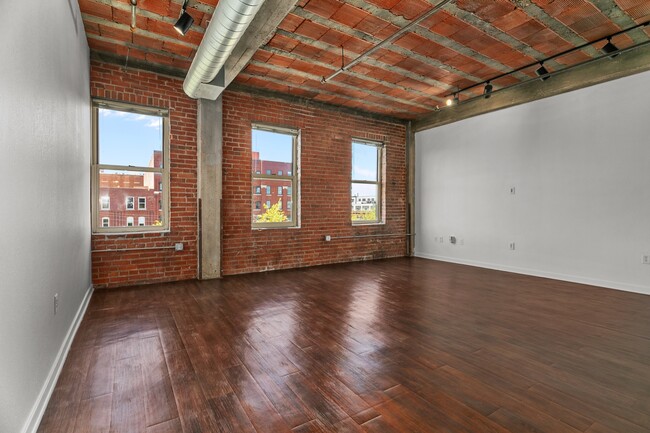 Sala de estar - Old Townley Lofts