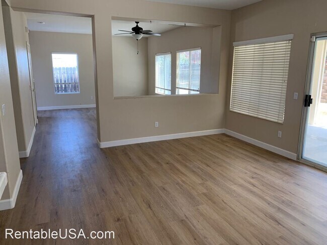 Foto del edificio - 3 br, 2.5 bath House - 28452 Chaucer