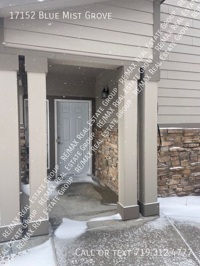 Building Photo - 17152 Blue Mist Grove