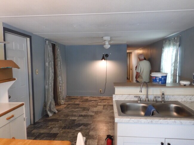 NICE LIVING ROOM - 7831 Sunrunner Dr