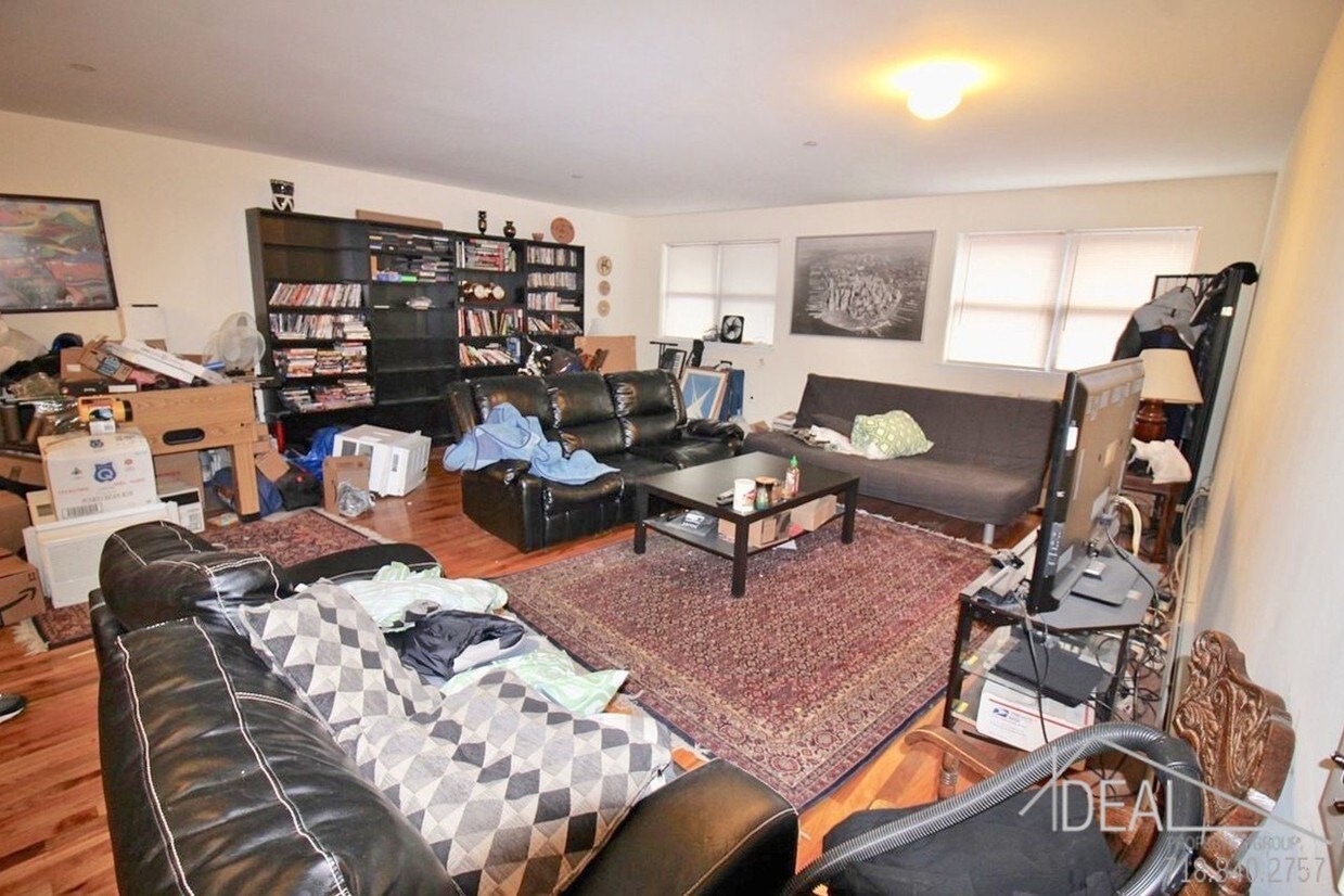 Primary Photo - 577 Prospect Avenue #B1R