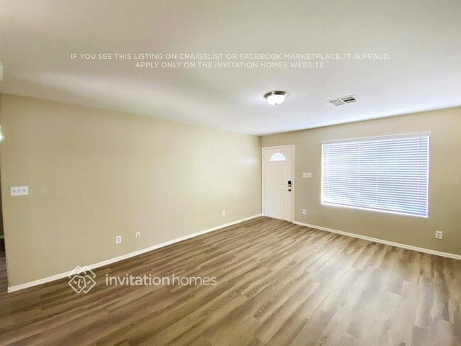 Foto del edificio - 250 Dakota St