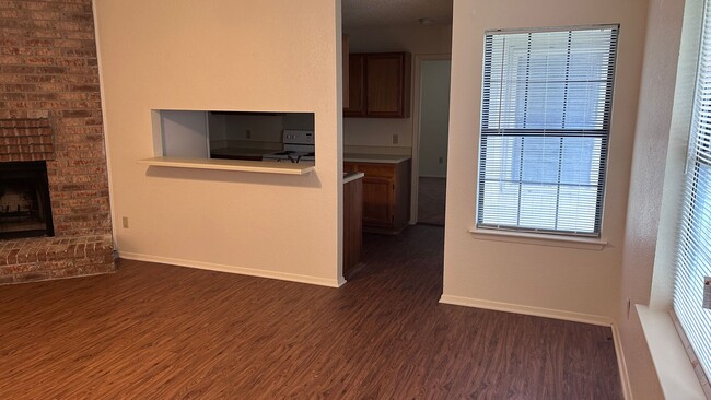 Foto del edificio - 1127 Mountain View St