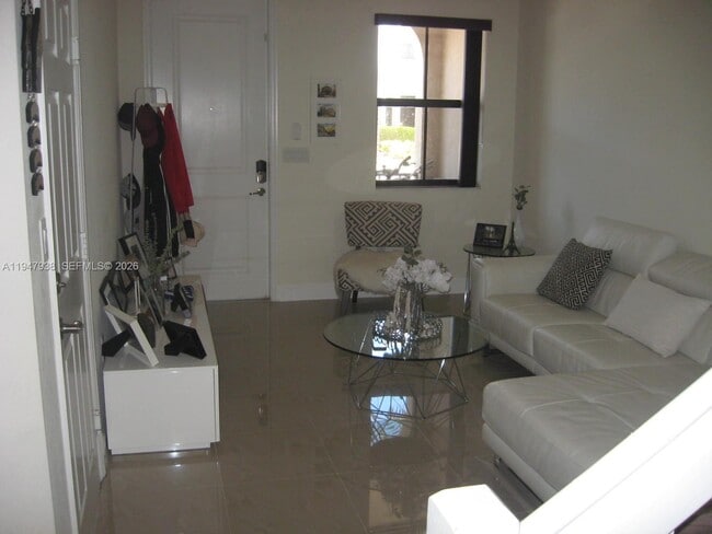 Foto del edificio - 15070 SW 117th Way