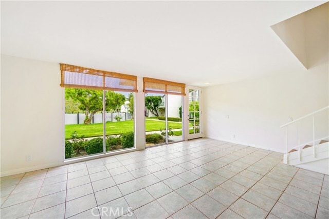 Building Photo - 6216 Tapia Dr