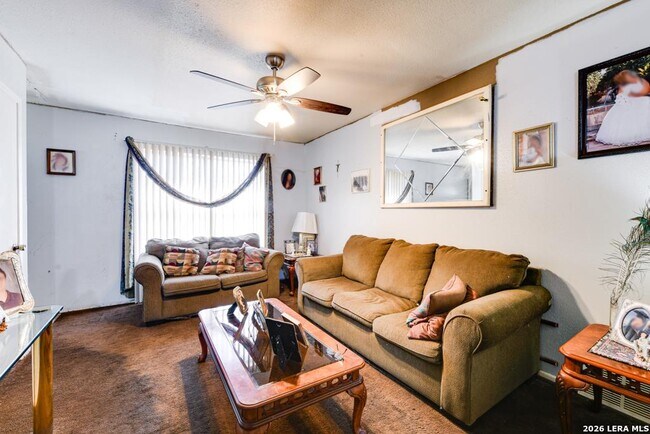 Foto del edificio - 5139 Grovehill St