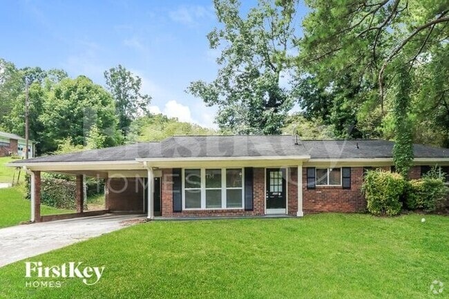 Building Photo - 2206 Fairway Cir SW