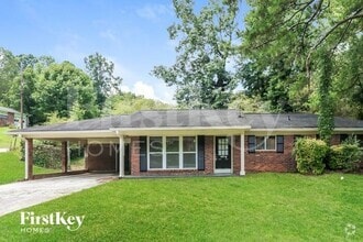 Building Photo - 2206 Fairway Cir SW