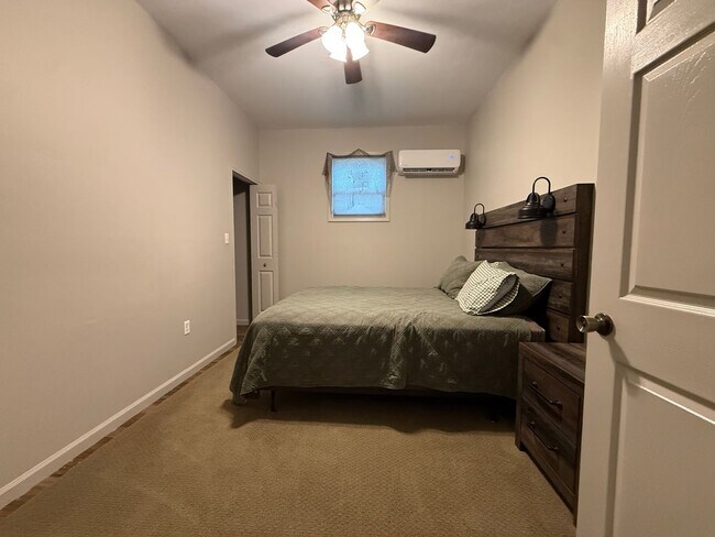 Foto del edificio - 310 County Rd 692