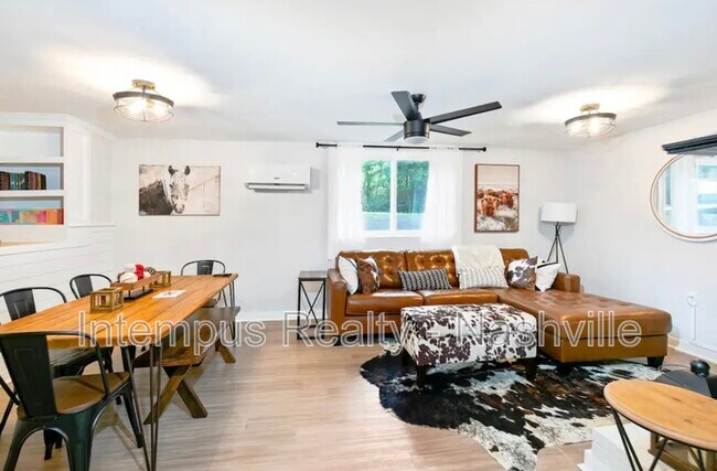 Foto del edificio - 840 Lemont Dr