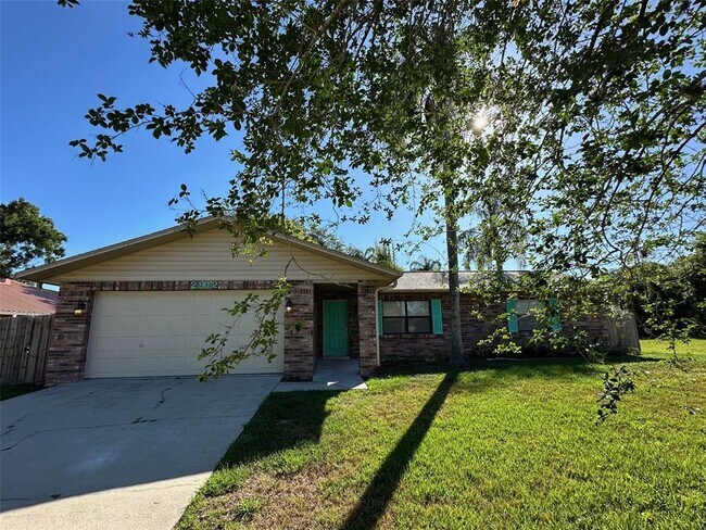 Building Photo - 2912 Victory Palm Dr